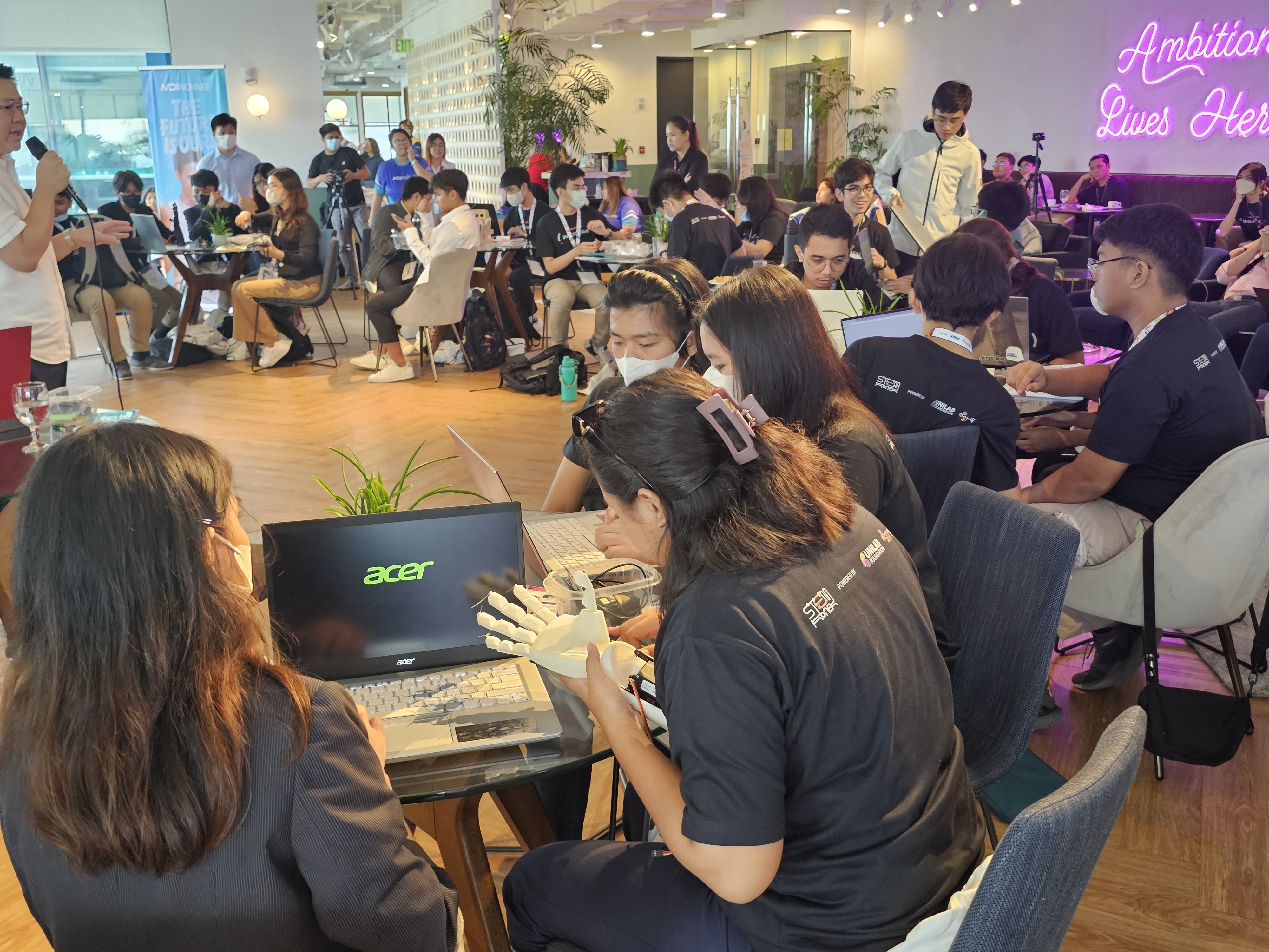 Hackathons & Innovation Competitions